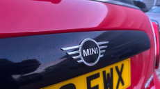 MINI Hatchback 1.5 Cooper Exclusive 3dr Auto Petrol Hatchback